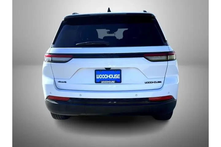 $33717 : Jeep Grand Cherokee 2024 4x4 image 6