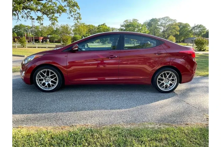$6000 : 2013 Elantra Limited image 8