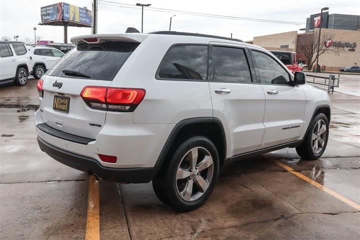 $17988 : 2016 Grand Cherokee Limited image 5