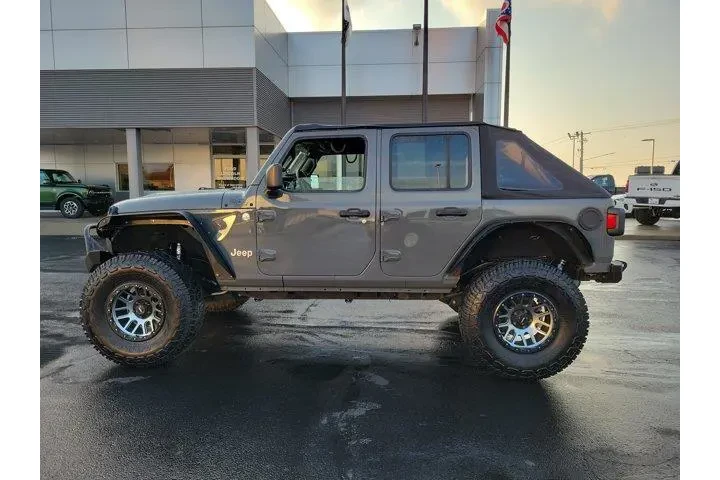 $19995 : Jeep Wrangler Unlimited 2018 image 7