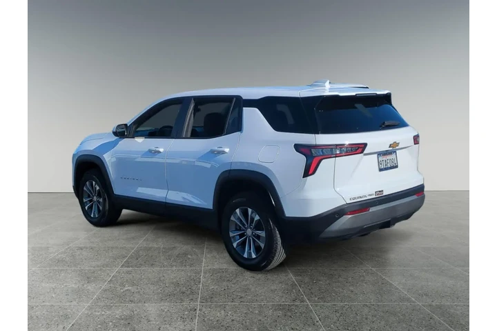 $27100 : Chevrolet Equinox 2025 4x4 L image 3