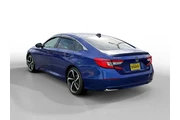$22994 : Honda Accord Hybrid 2022 Spo thumbnail