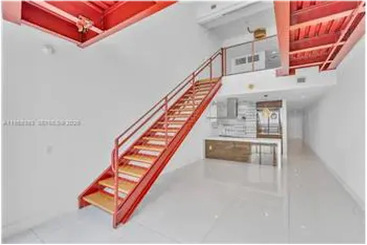 $6900 : Rental property with 2 bedro image 5