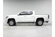 $34998 : Toyota Tacoma 2024 4x2 SR5 4 thumbnail