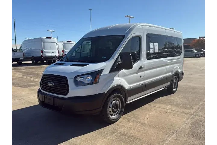 $35682 : Ford Transit 2019 350 XL 3dr image 1