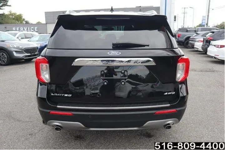 $27647 : Ford Explorer 2022 AWD Limit image 6
