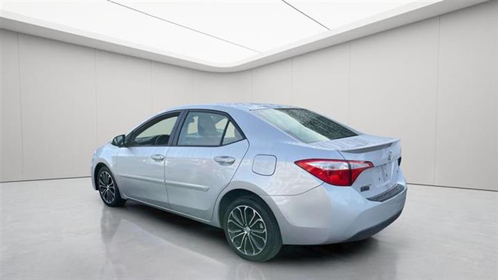 2016 Corolla L image 6