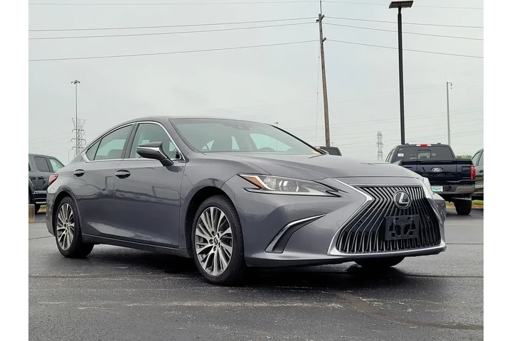 $25998 : Lexus ES 350 2019 F SPORT 4d image 3