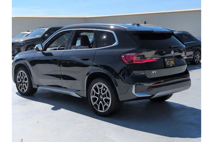 $31999 : BMW X1 2023 AWD xDrive28i 4d image 7