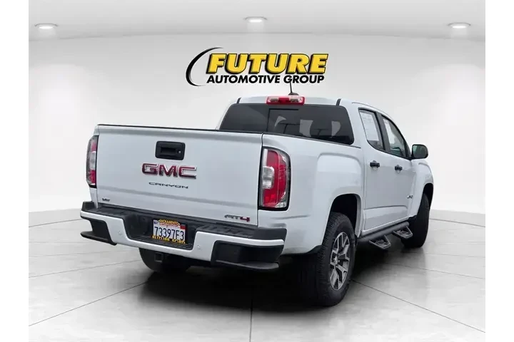 $32350 : GMC Canyon 2021 4x4 AT4 4dr image 4