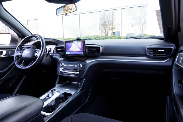 $28750 : 2020 Explorer XLT image 7