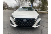 $23699 : Nissan Altima 2023 2.5 SR 4d thumbnail