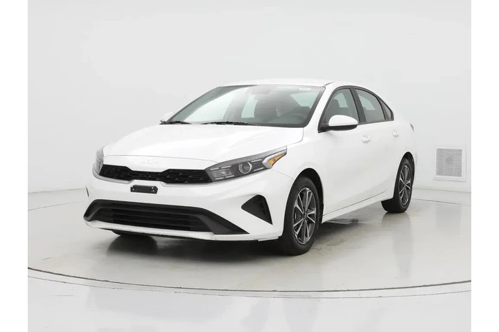 $17998 : Kia Forte 2024 LXS 4dr Sedan image 4