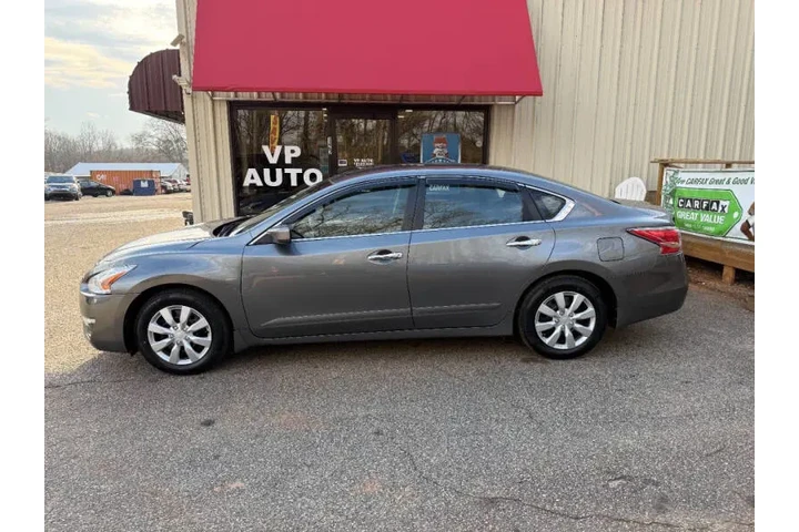 $7999 : 2015 Altima 2.5 S image 8