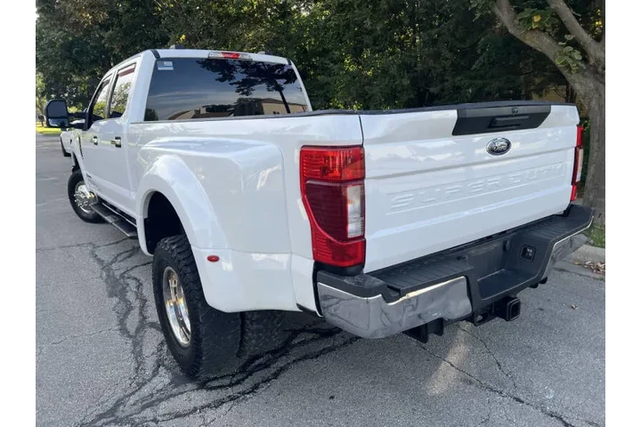 $34995 : 2020 F-350 Super Duty Lariat image 5