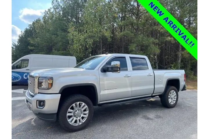 $32539 : GMC Sierra 2500HD 2015 4x4 D image 3