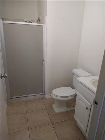 $900 : Room with own bathroom image 4