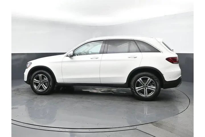 $28652 : Mercedes-Benz GLC 2022 AWD G image 4