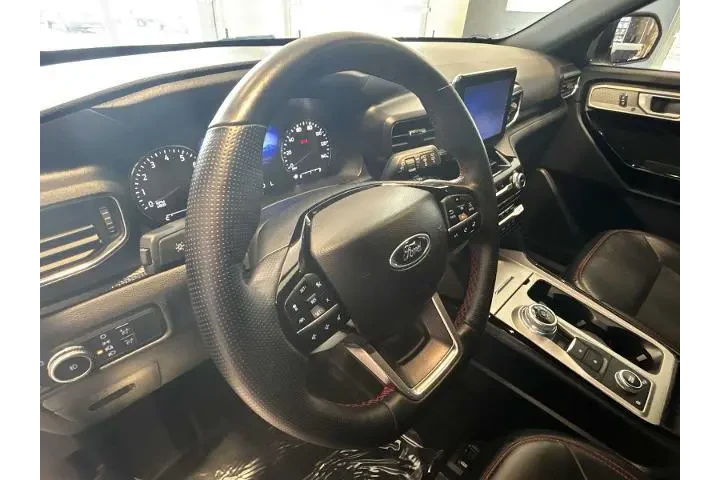 $32597 : Ford Explorer 2022 AWD ST-Li image 9