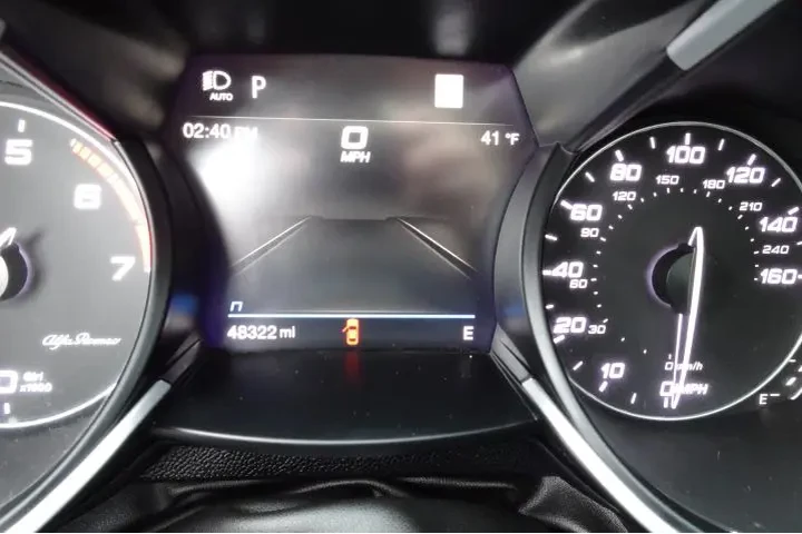 $22995 : 2022 Alfa Romeo Stelvio Veloce image 3