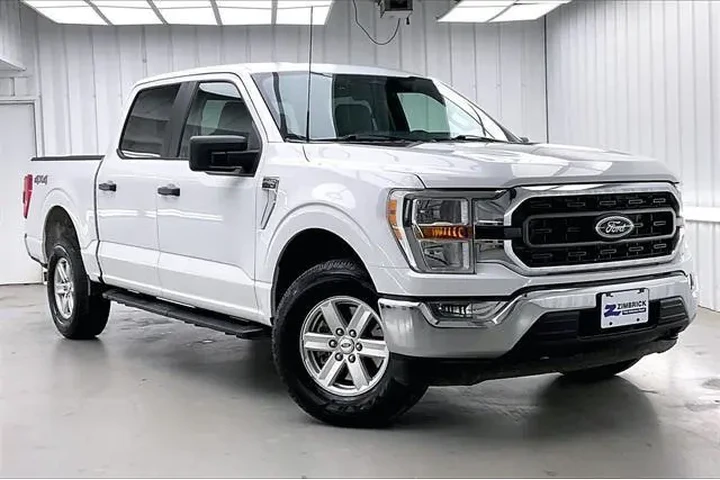 $26490 : Ford F-150 2022 4x4 XLT 4dr image 1