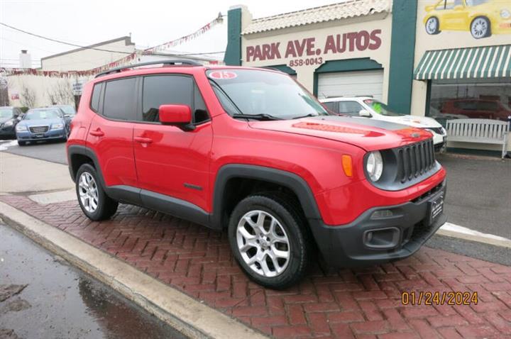 $11495 : 2015 Renegade Latitude image 1