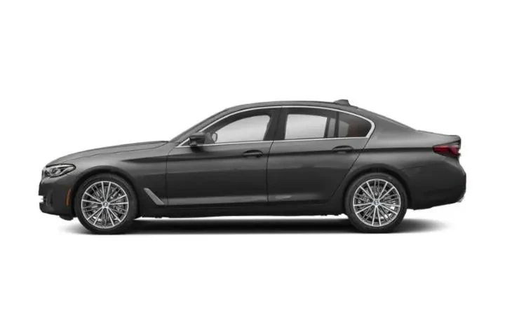 $36795 : BMW 5 Series 2023 AWD 530i x image 2