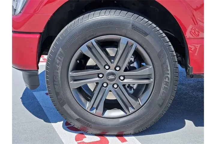 $34997 : Ford F-150 2021 4x4 Lariat 4 image 10