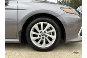 $22557 : Toyota Camry 2023 LE 4dr Sed thumbnail