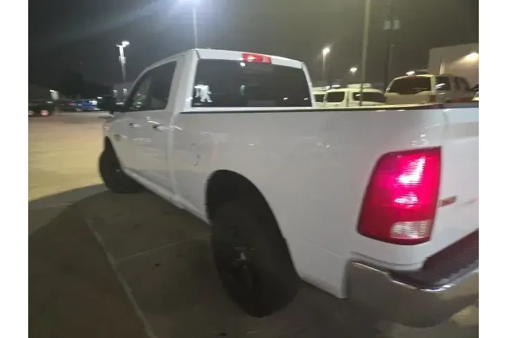 $13582 : Ram 1500 2017 4x4 Big Horn 4 image 2