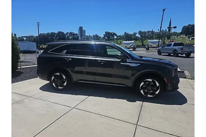 $38988 : Kia Sorento Hybrid 2025 AWD image 6