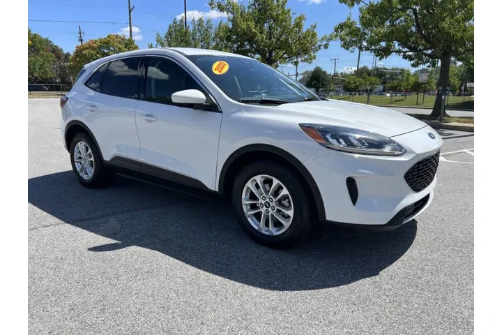 $9900 : 2020 Escape SE image 8