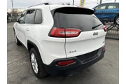 $6995 : 2017 Cherokee thumbnail