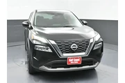 $25991 : Nissan Rogue 2022 SV 4dr Cro thumbnail