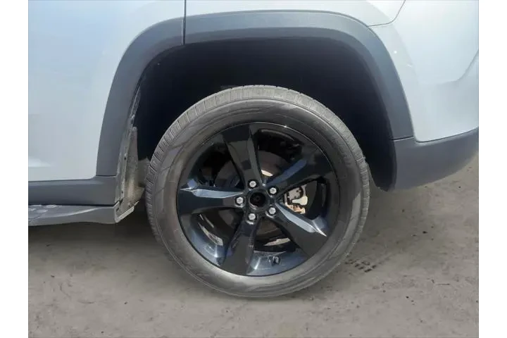 $36260 : Jeep Grand Cherokee 2024 4x4 image 9