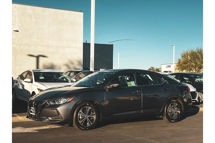 $17836 : Nissan Sentra 2021 SV 4dr Se image 7