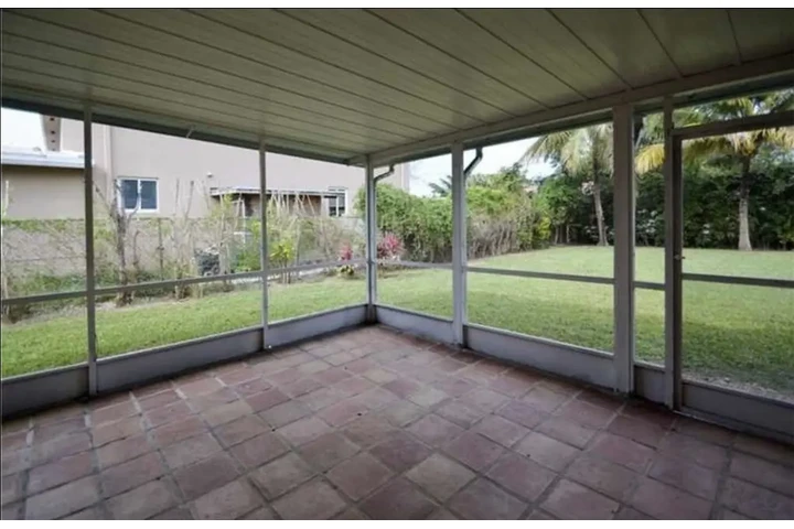 $1200 : Hermosa casa de 3 habitaciones image 7