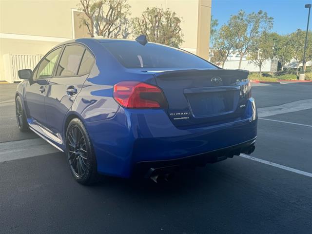 2016 WRX Premium 6M image 4