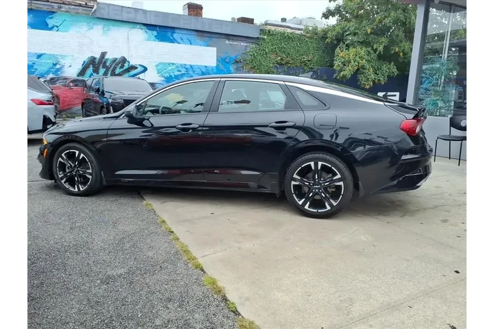 $24599 : Kia K5 2024 GT-Line 4dr Seda image 4