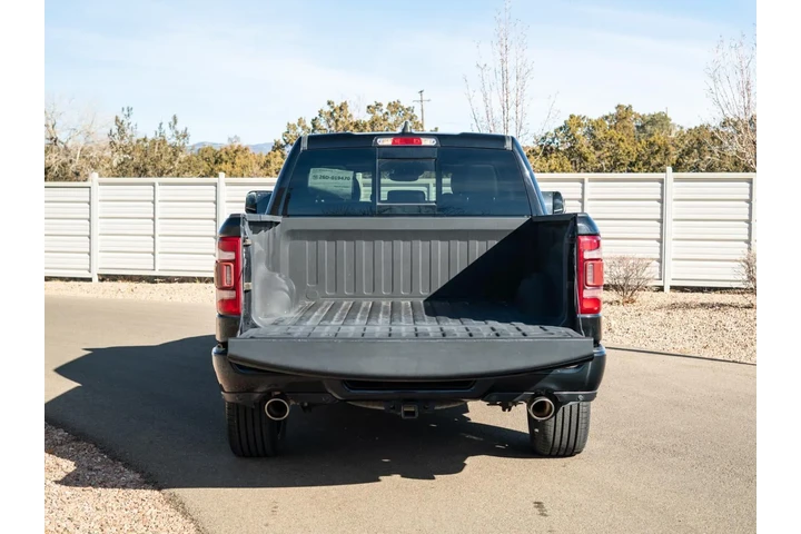 2019 1500 Limited image 6