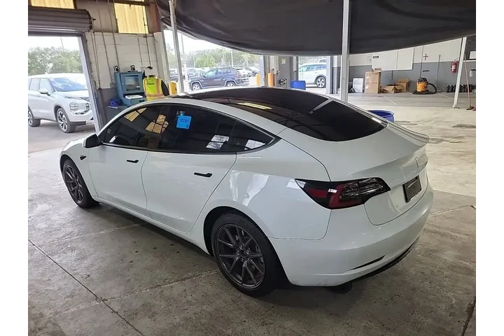 $20990 : Tesla Model 3 2023 4dr Sedan image 4