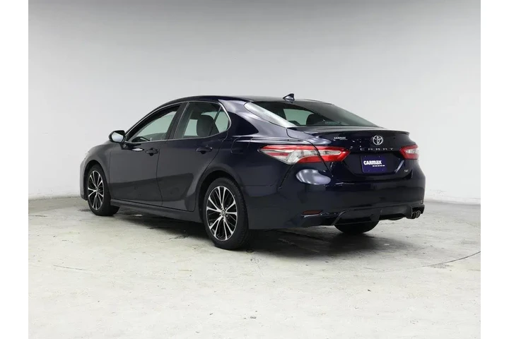 $21998 : Toyota Camry 2019 SE 4dr Sed image 2