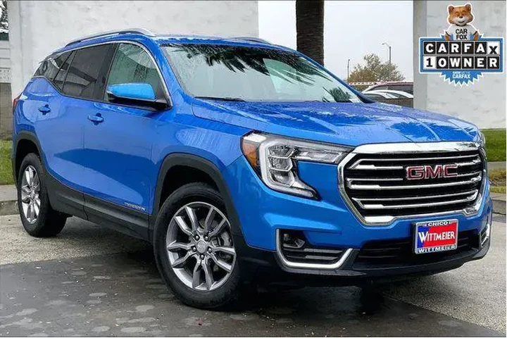 $23985 : GMC Terrain 2024 AWD SLT 4dr image 2