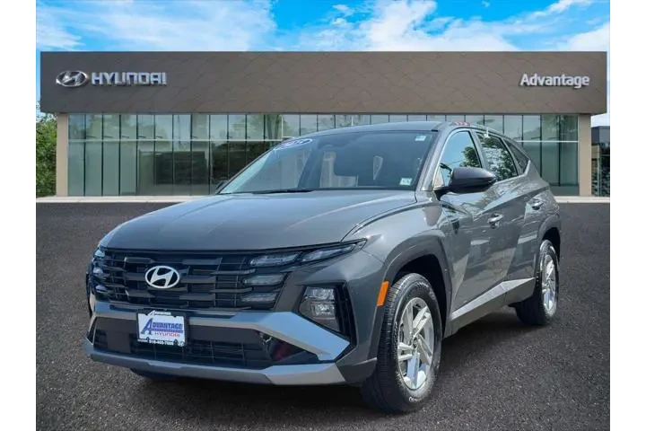 $26995 : Hyundai TUCSON 2025 AWD SE 4 image 4