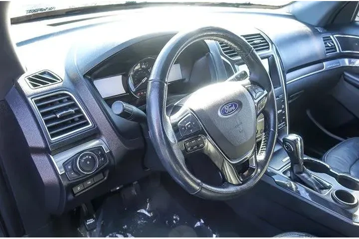 $24969 : Ford Explorer 2019 Limited 4 image 9