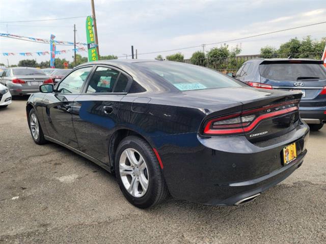 $21999 : 2020 Charger SXT image 9