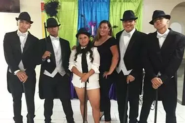 Diaz De Baile image 3