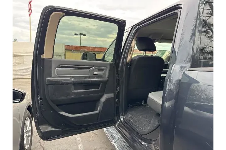 $46500 : Ram 2500 2019 4x4 Big Horn 4 image 10