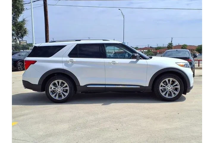 $29500 : Ford Explorer 2024 Limited 4 image 3