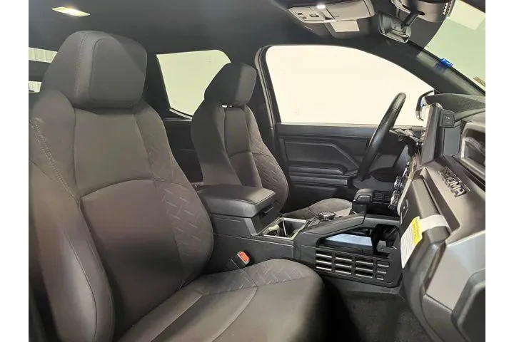 $38989 : Toyota Tacoma 2025 4x4 SR5 4 image 10